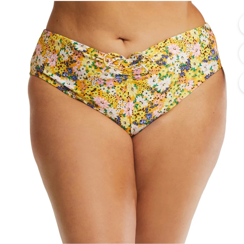 NWT Yellow Floral Bikini Bottoms 3X
